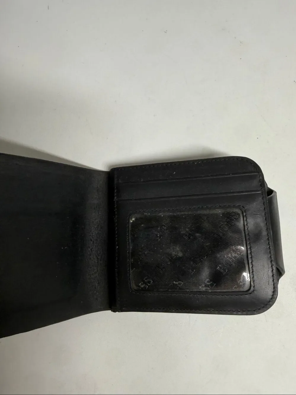 HUGO BOSS Black Leather Bifold Wallet Compact Card Holder Designer Men’s